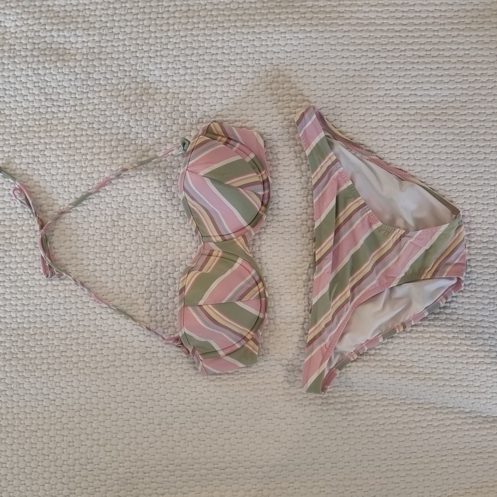 Victoria's Secret 'sunfaded pastel' 34D top and M bottom